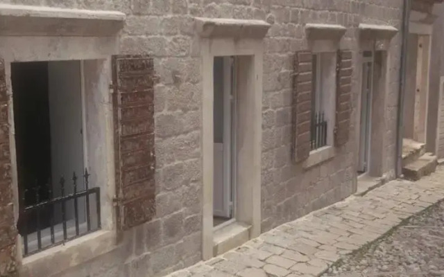 Pajo Apartments