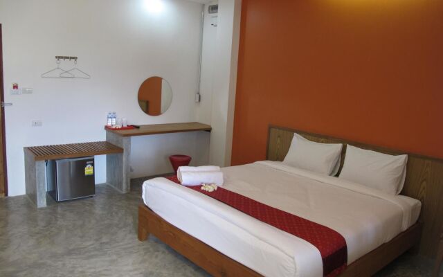 J2 Hotel