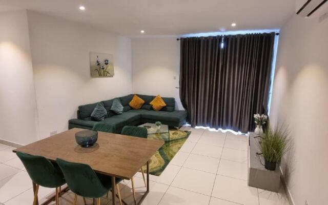 Embassy gardens Luxury suites CPG