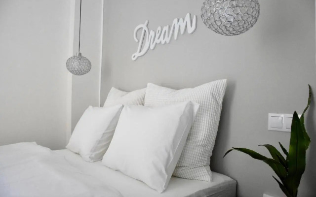 Standard Apartment by Hi5 - Fejer Gyorgy St