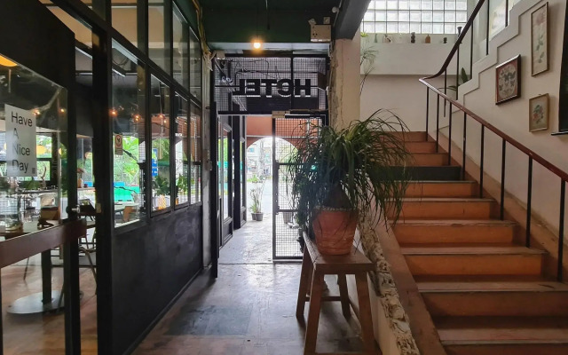 Hand Hotel