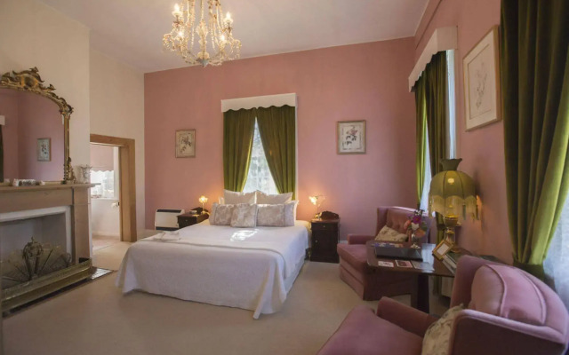 The Racecourse Inn