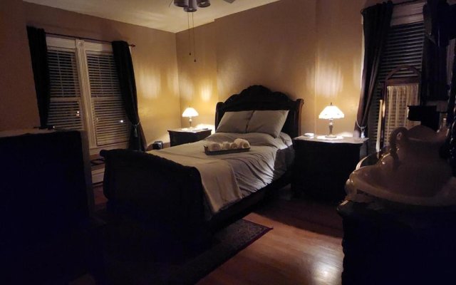 Downen House Bed & Breakfast