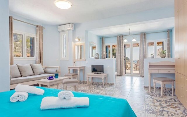 Stafylos Suites Boutique Hotel