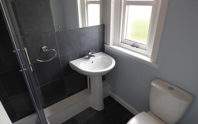 M9 Falkirk Apartment