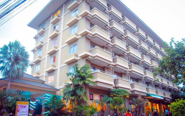 Royal Tycoon Place
