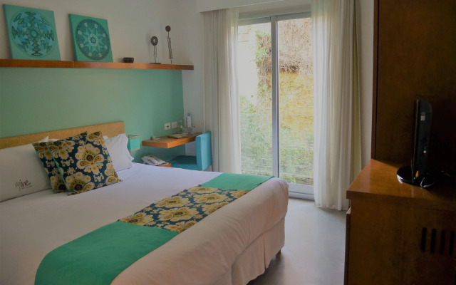 Mine Hotel Boutique
