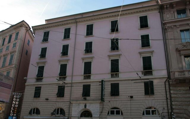 Hotel Britannia - Ostello Bello Genova
