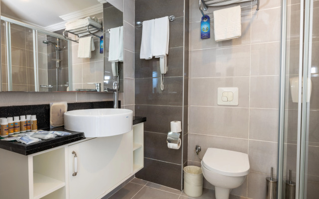 Курорт Crystal Aura Beach Resort & Spa – All Inclusive