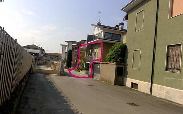 B&B Magenta