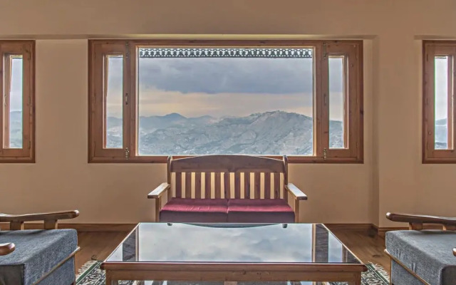 Echor Bhramara Estate Kharapathar Shimla