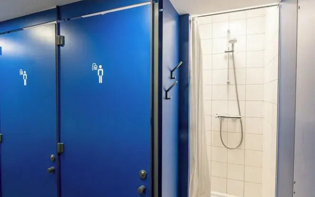 UCPA Sport Station Hostel Paris