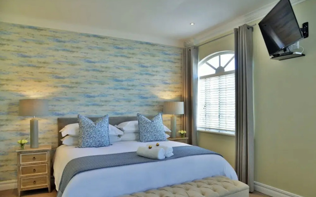Mont d'Or Sandton Villas