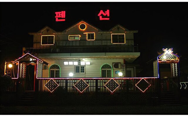 Taean Flower Fragrance Pension