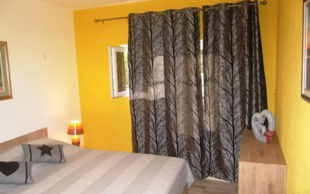 Apartmans and Rooms Dunjini Dvori