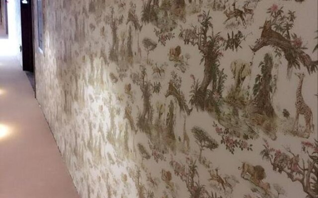Scenery Hotel Luoyang