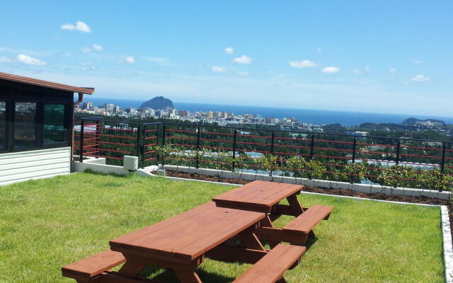 Jeju Bunker Hotel & Resort