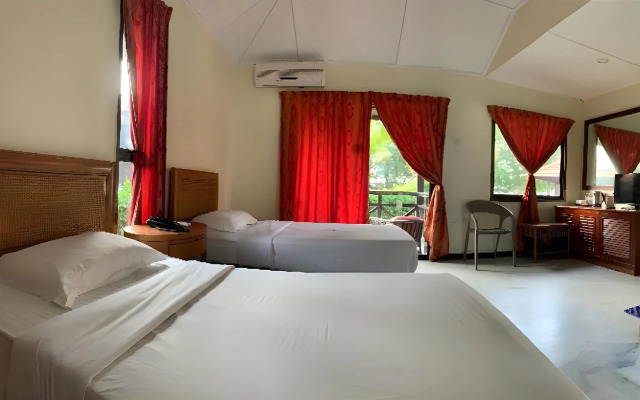 Puteri Bayu Beach Resort