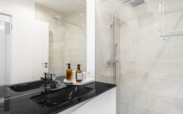 Suburban Serenity Family Home With Pool