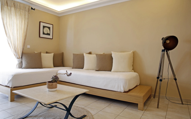 Oasis Beach Hotel