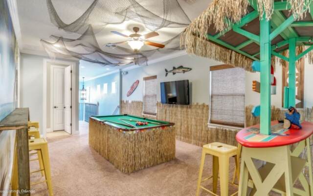 Ultimate 5 Bed 5 Ba Villa with Game Room, Pool & Spa - Ihr4021