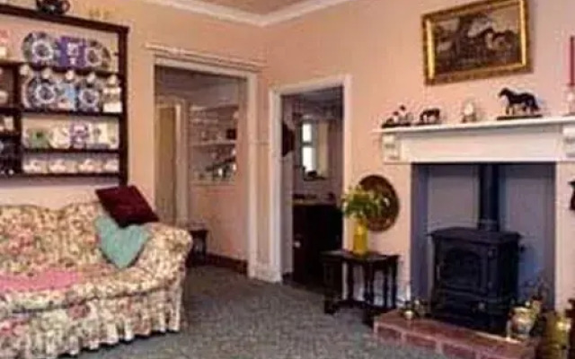 Barley Mow House
