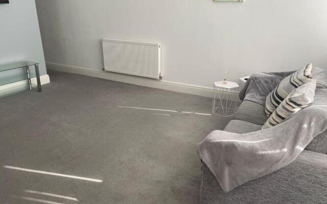 Superb Flat @ Market Street - 62B