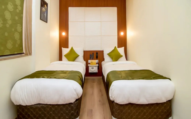 The Onyx by OYO Rooms