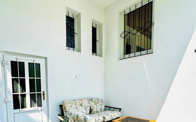 Cozy Garden Villa near Danube For 16P
