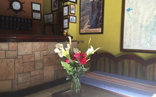 Hotel Lupita