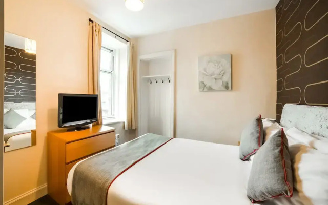 OYO Braeriach Hotel, Highlands Scotland