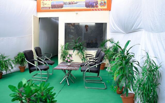 Kumbh Canvas
