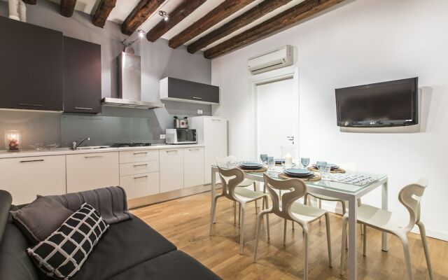 Arsenale Design Apartment R&R