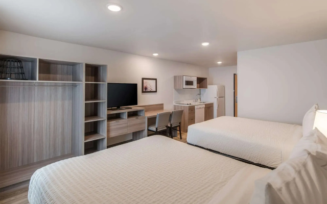 WoodSpring Suites Tri-Cities - Richland