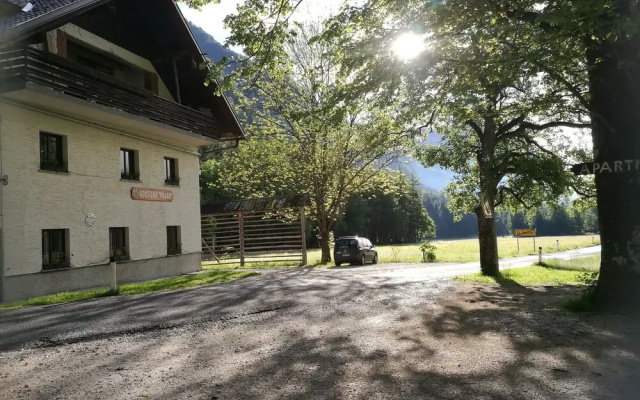 Apartment at the Farm Psnak