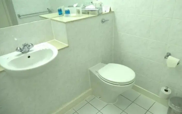 Airport Inn Gatwick