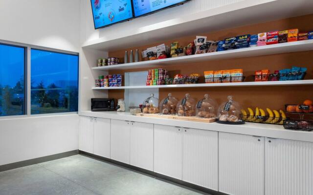 Aloft Orlando Lake Buena Vista