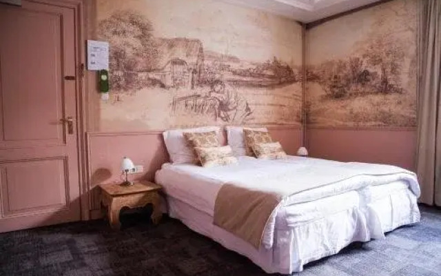 't Hotel