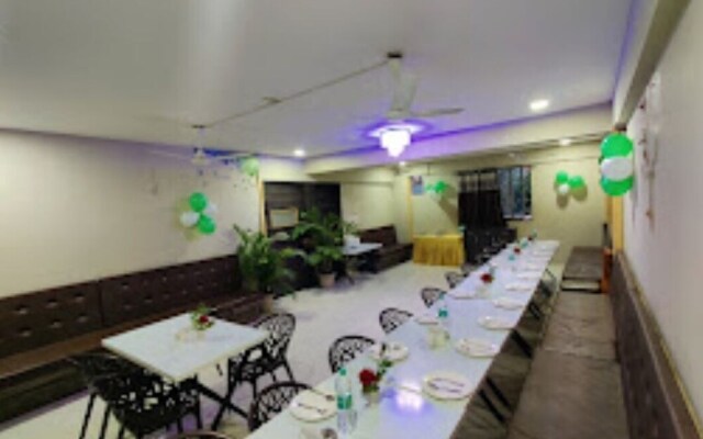 Hotel Bhondawe Palace