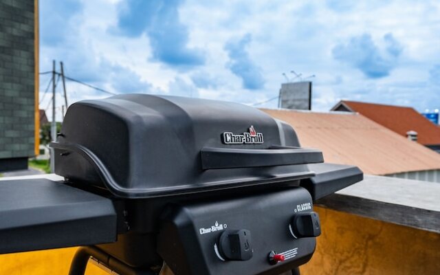 Montana Berawa Villa by Betterplace