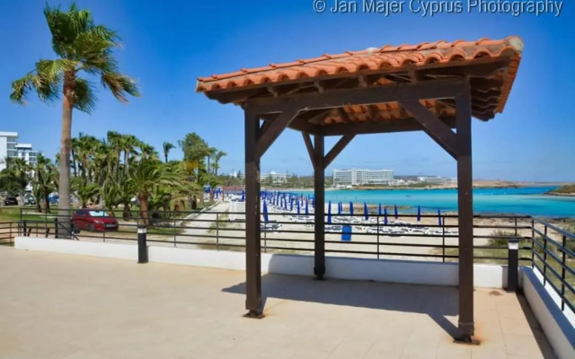 Nissi 3 Pool Access Garden Apartment