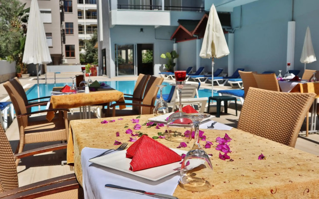 Kleopatra Smile Hotel