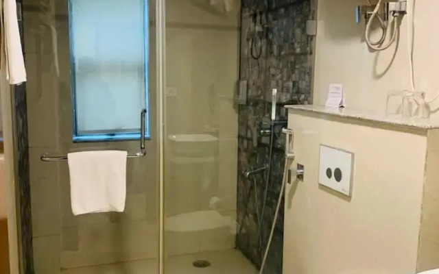 Aristocrat Hotel, New Town, Kolkata