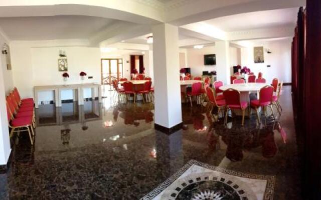 Pensiunea Casa Zarnesteana