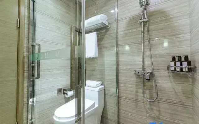 Tianjin Binhai Development Zone Madison Hotel