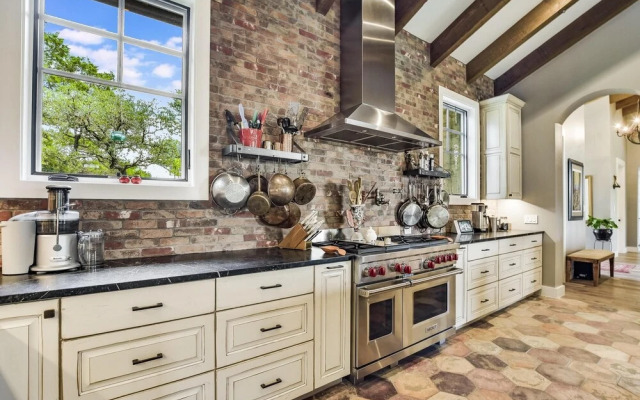 The Above Luxury Ranch Estate