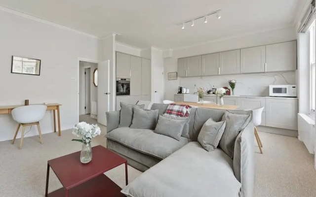 Large & Wonderful 1 Bed, Pimlico