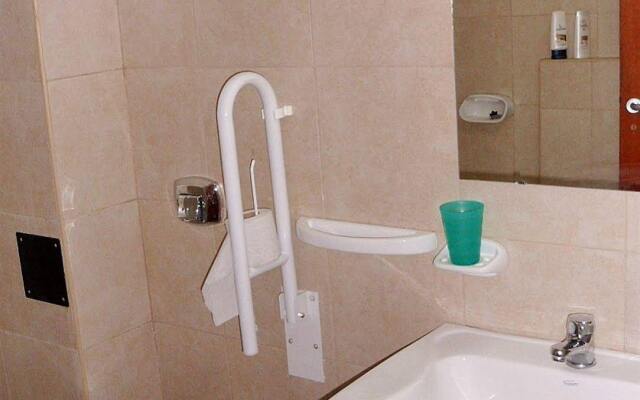 Juramento de Lealtad Townhouse Hotel