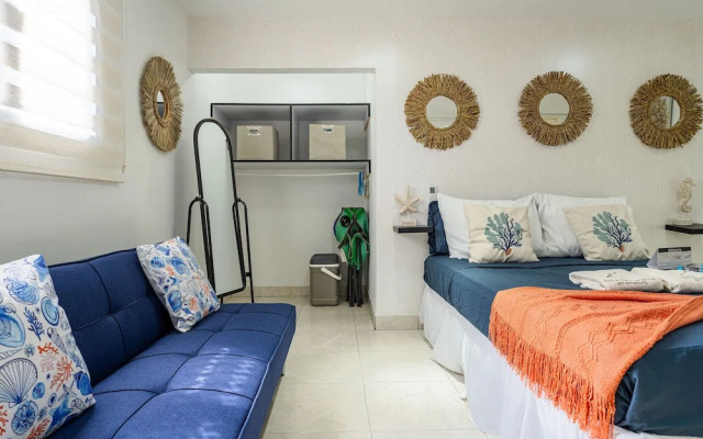 Love and Peace Vacation Rental Aruba