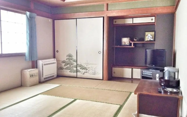 Dotenobo Ryokan – Guest Rooms – Himeji